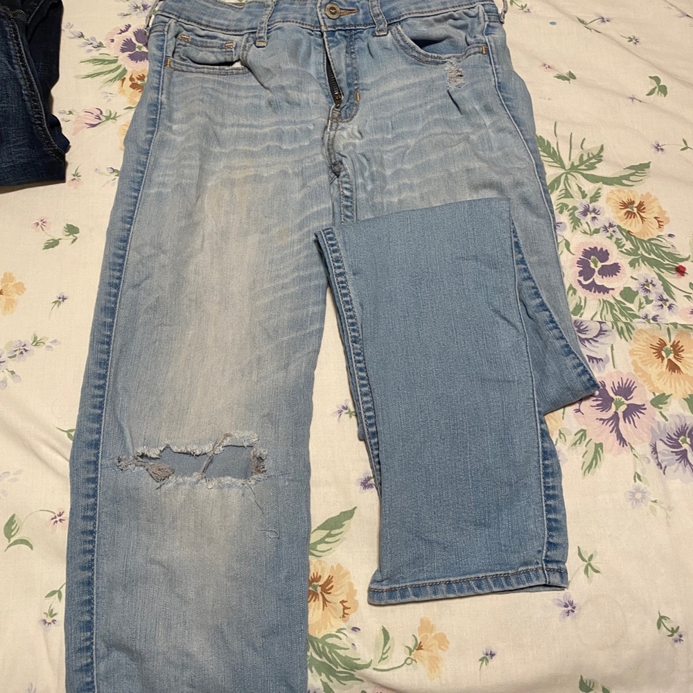 Light wash Hollister Ripped jeans